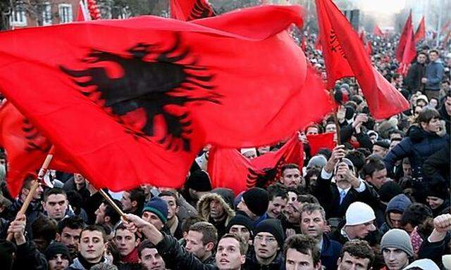 Archivbild: Demonstrationen zur Unabhängigkeit des Kosovo