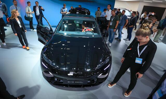 Sind Chinas Elektroautos in Europa zu billig? Im Bild die chinesische Elektrolimousine BYD Seal. 