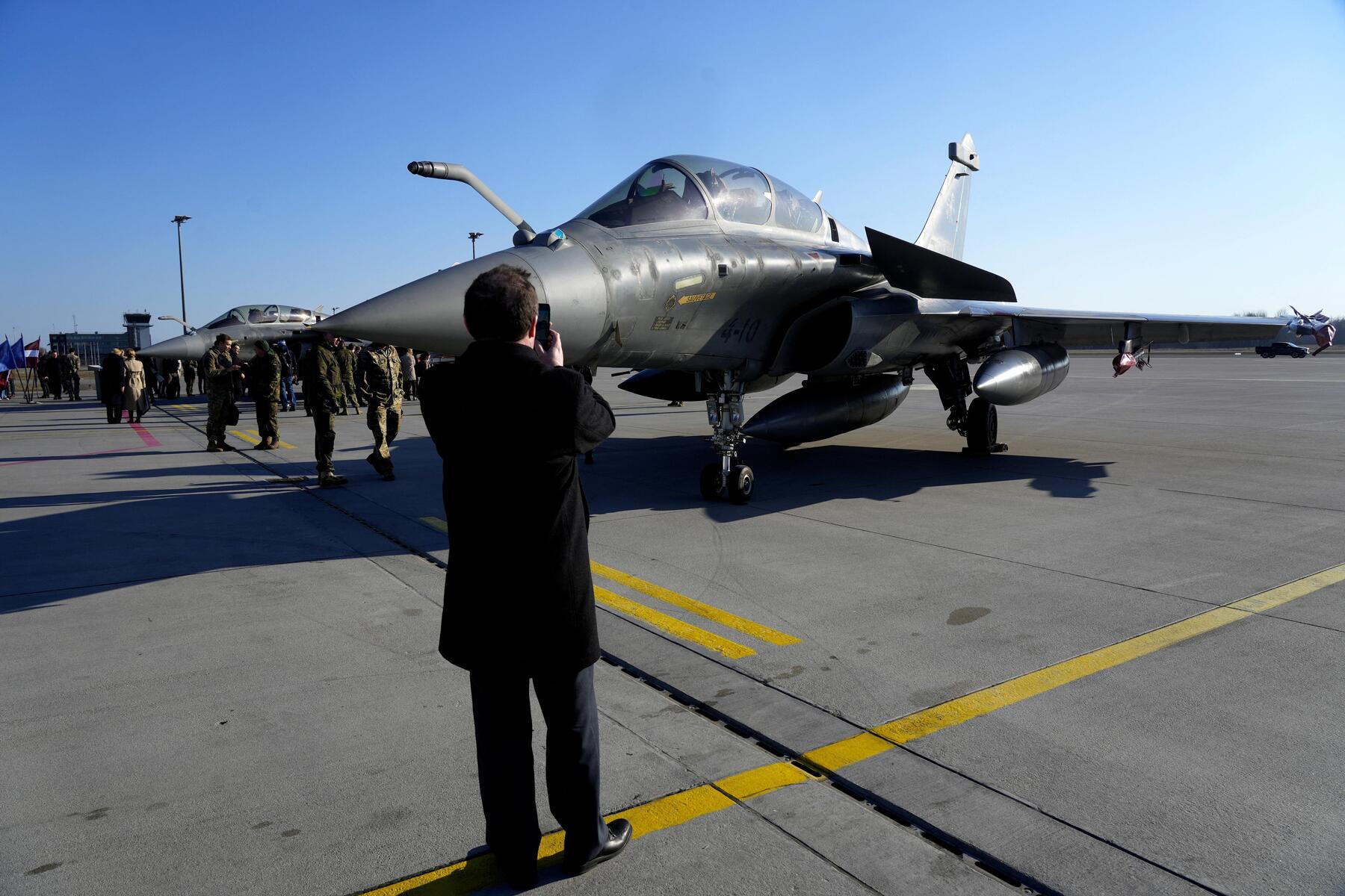 „Russische elektromagnetische Kriegsführung“: Nato-Kampfjets