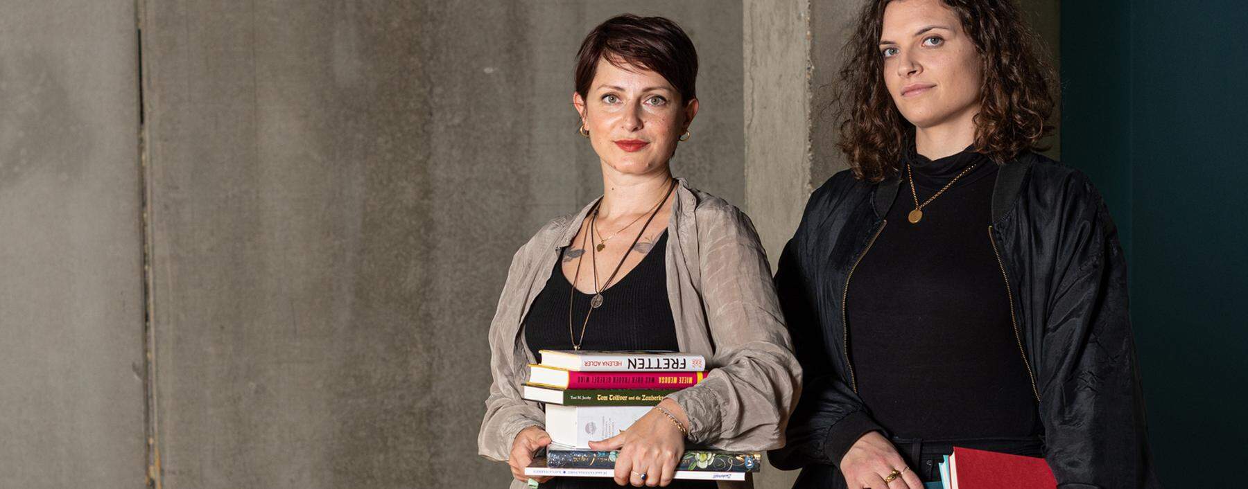 Neues Ladenkonzept:  Bianca-Maria Braunshofer und Katja Fetty von o*books. .