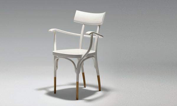 Massiv. Hermann Czech gestaltete den Sessel für das MAK-Restaurant im Jahr 1993.