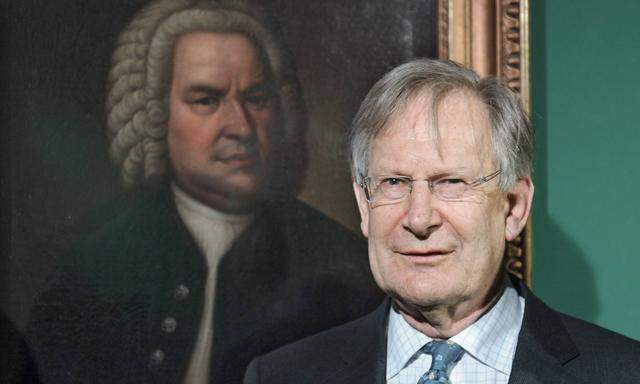 Sir John Eliot Gardiner am 13 02 2014 nach einer Pressekonferenz im Bach Museum in Leipzig vor einem