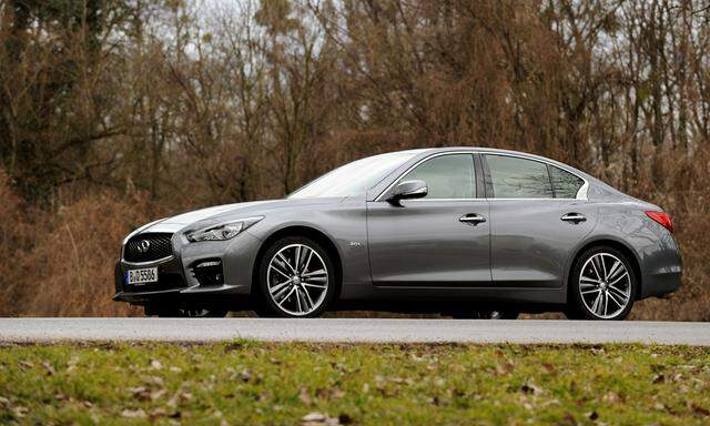 Infiniti Q50