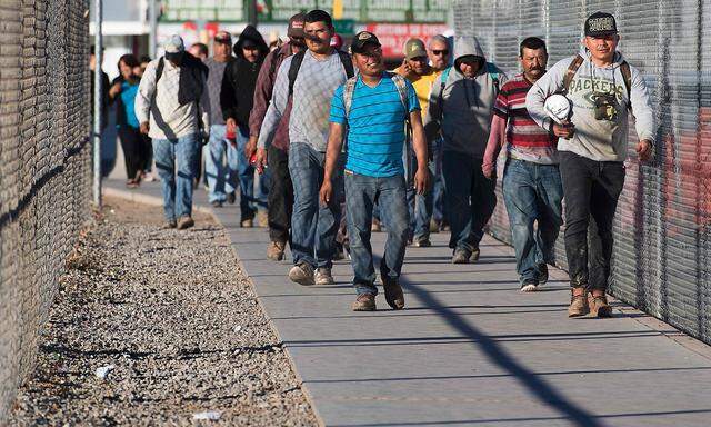 Migranten an der mexikanischen Grenze.