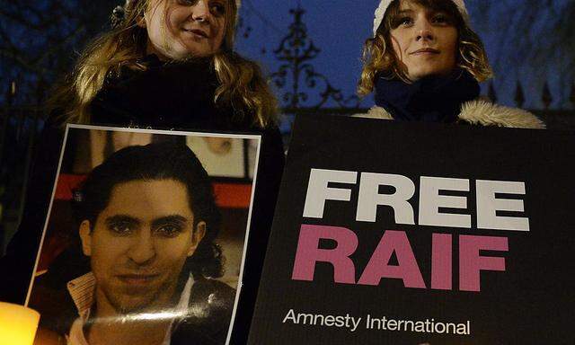 Protest gegen Inhaftierung des Bloggers Raif Badawi in London