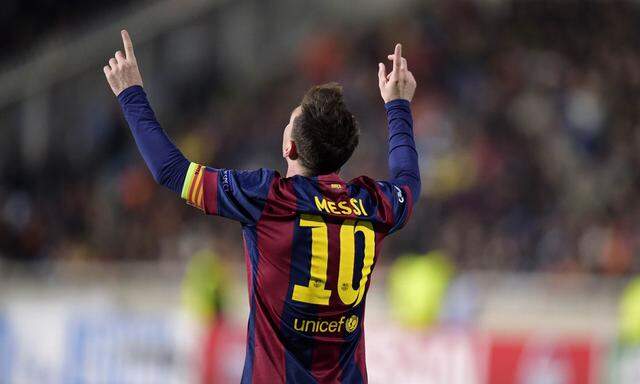 Barcelona´s Messi celebrates after scoring a goal against APOEL Nicosia during their Champions League Group F soccer match in Nicosia