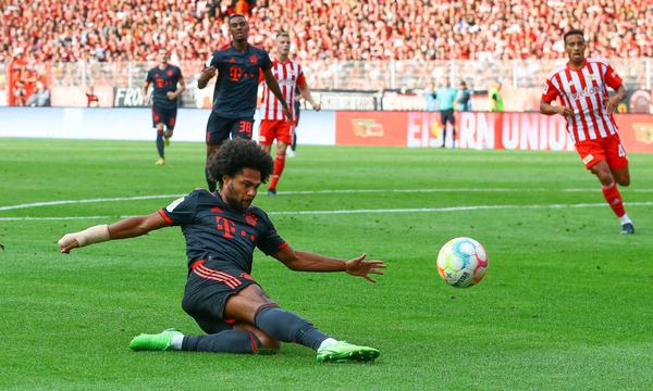 03.09.2022, xtgx, Fussball 1. Bundesliga, 1. FC Union Berlin - FC Bayern Muenchen emspor, v.l. Serge Gnabry (Bayern Muen