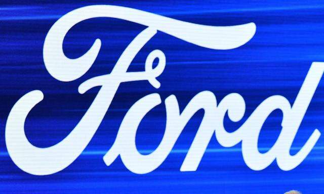 Ford Plant E-Auto-Ladenetz mit Amazon und VW