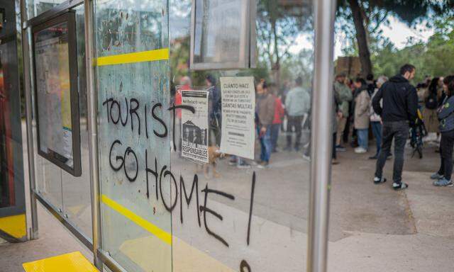 Auch in Barcelona wehrten sich Einheimische zuletzt gegen die Touristen-Flut.