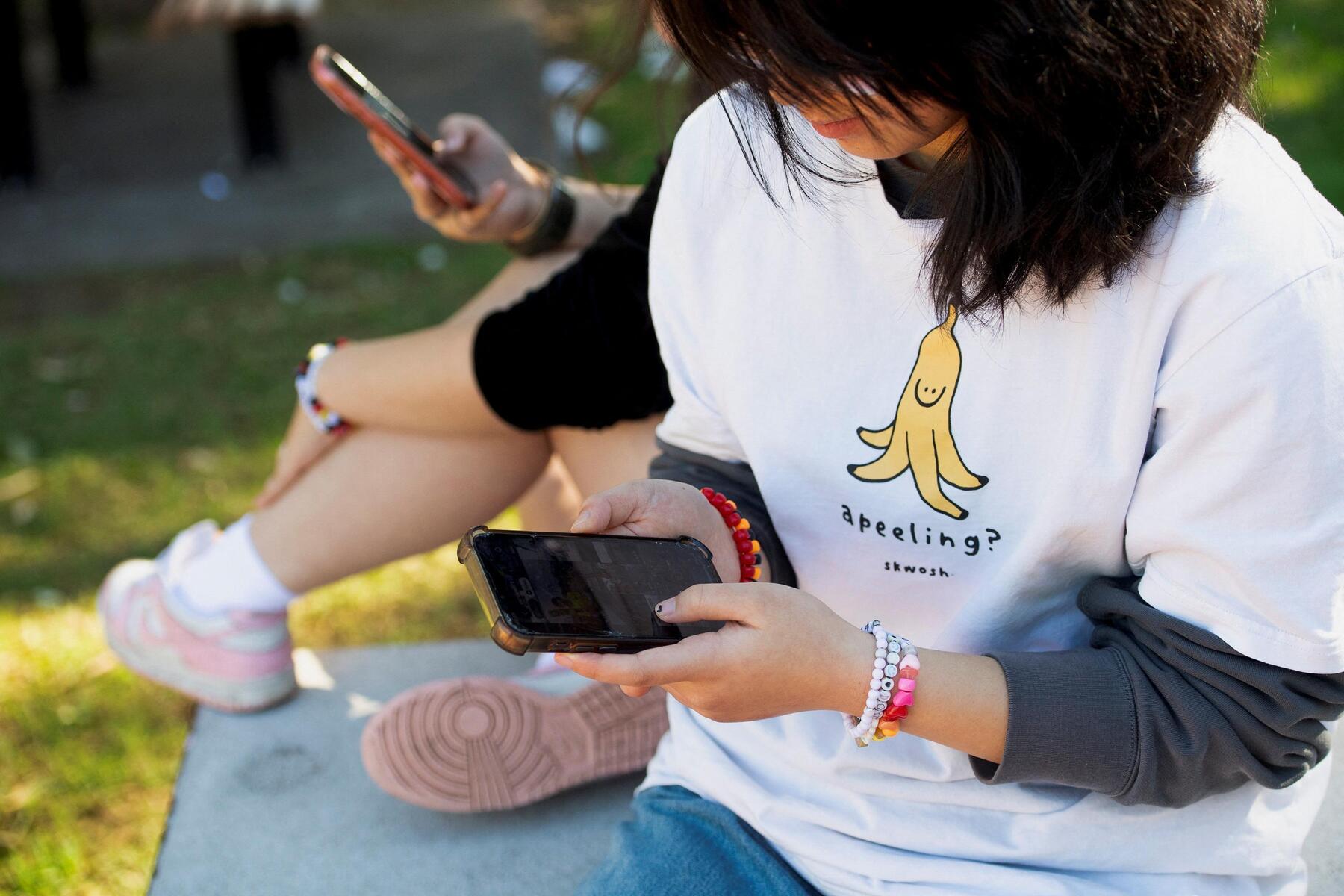 In Australia, teachers become influencers while students face social media bans