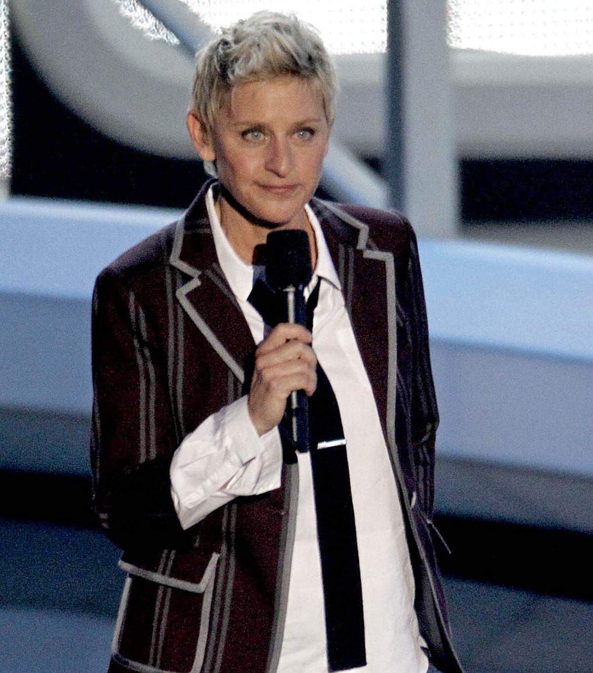Talkshow-Moderatorin Ellen DeGeneres sahnte 55 Millionen Dollar ab und landete somit auf dem siebenten Platz der Topverdiener-Liste.