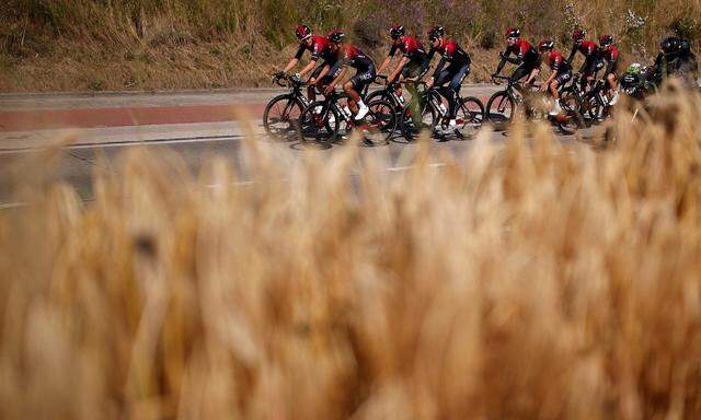 Aus Team Sky wurde Ineos, an der Mannschaftsstärke hat das nichts geändert. Nach dem Ausfall von Chris Froome geht eine Doppelspitze ins Rennen. 