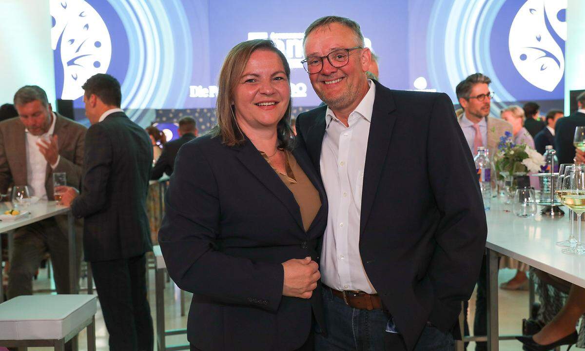 Unternehmerpaar Sabine und Helmut-Christian Dettenweitz, Heldeco CAD/CAM Fertigungstechnik GmbH