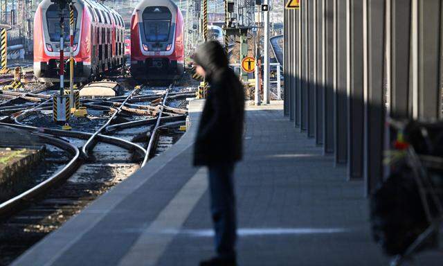 Der Tarifkonflikt zwischen der Bahn und der GDL begann Anfang November. 