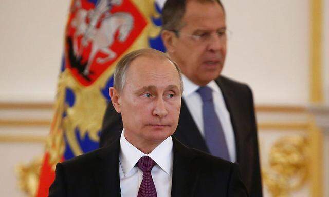 Wladimir Putin und Außenminister Sergej Lawrow wollen das Internationale Gericht in Den Haag nicht länger anerkennen.