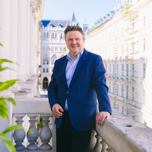 Wohnbaustadtrat Michael Ludwig setzte sich beim SPÖ-Landesparteitag am Samstag gegen Andreas Schieder durch. Ende Mai übergibt ihm Michael Häupl das Bürgermeisteramt.