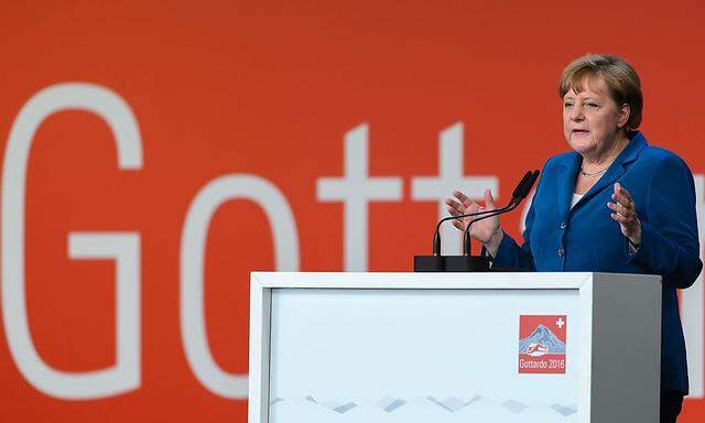 Merkel kürzlich bei der Eröffnung des Gotthard-Tunnels
