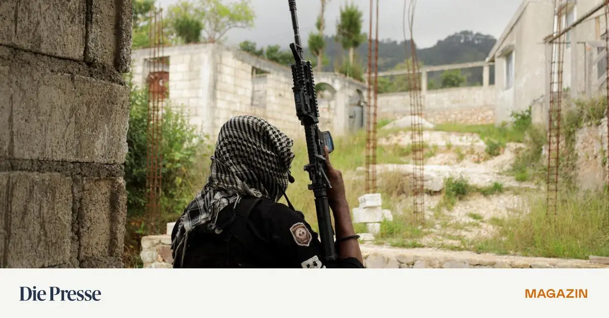 Haiti-versinkt-in-Anarchie-Gangster-berfallen-Kinderheim-premium-