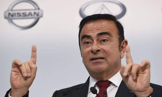 FILES-JAPAN-FRANCE-AUTOMOBILE-NISSAN-RENAULT-GHOSN