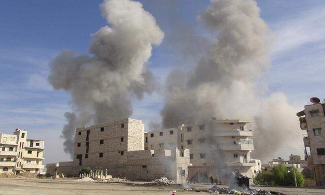 Luftwaffe greift Rebellenstellungen Damaskus