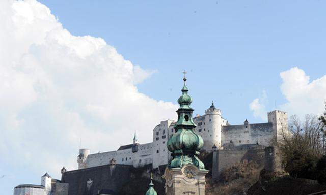 Rebellion Salzburgs Kirchenbasis
