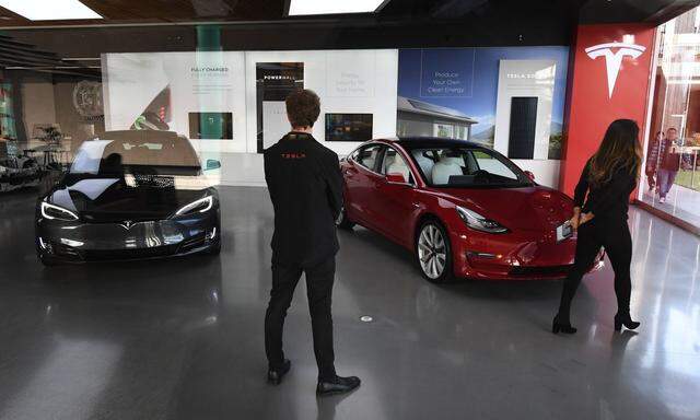 Für den US-Elektroauto-Pionier Tesla läuft es derzeit nicht wirklich rund-