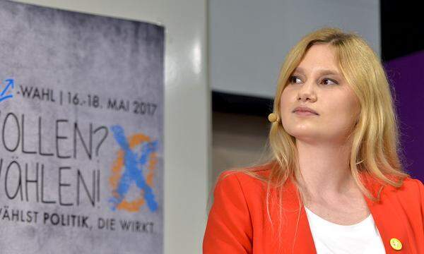 Ein erfolgreicher Abend war es auch für die Medizinstudentin Johanna Zechmeister. Die parteiunabhängigen Fachschaftslisten haben zu ihren bisher sieben Mandaten eines dazugewonnen. Sie könnte damit die Königsmacherin sein, wenn es um eine linke Koalition mit Gras und VSStÖ geht.  