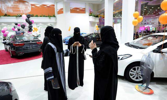 SAUDI-WOMEN-DRIVING-RIGHTS