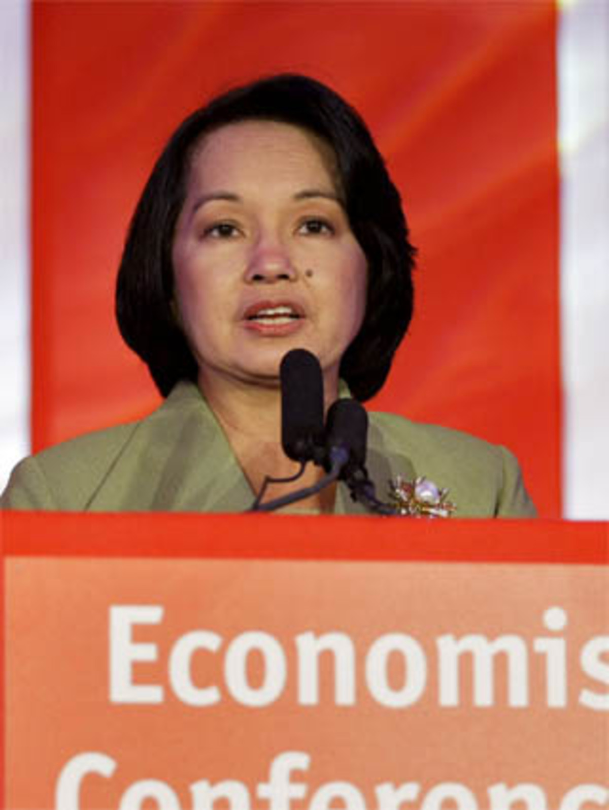 Gloria Macapagal-Arroyo, Präsidentin der Philippinen
