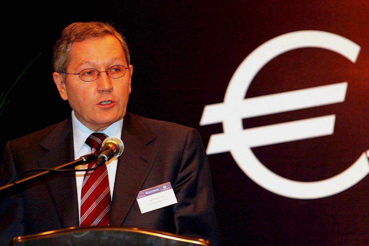 Der Chef des Euro-Rettungsfonds EFSF, Klaus Regling, hat im Zusammenhang mit der griechischen Schuldenkrise schwere Vorwürfe an die Adresse der Banken gerichtet.