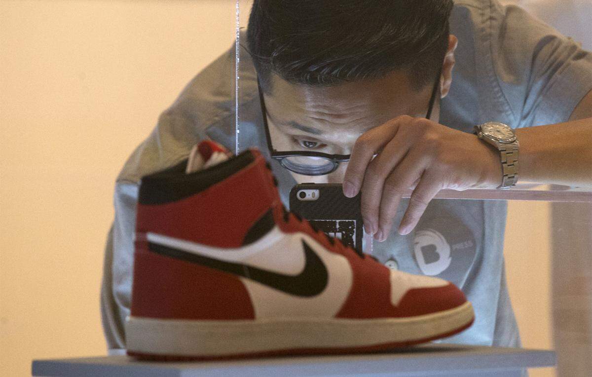 Sportschuhe als Ausstellungsstücke: Das New Yorker Brooklyn Museum zeigt jetzt rund 150 Paar Sneakers.