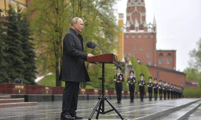 Russlands Präsident Wladimir Putin bei seiner Ansprache am Samstag anlässlich des Jahrestags des Sieges über Nazi-Deutschland.