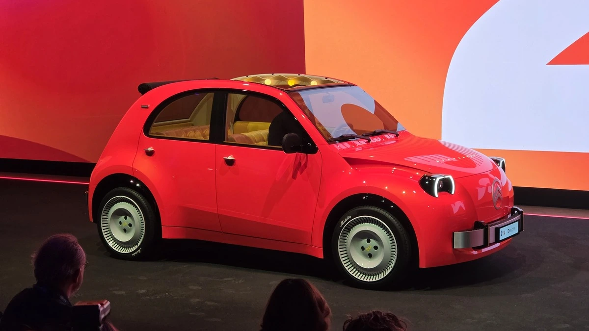 Die „Ente“ und andere Highlights vom Autosalon in Paris