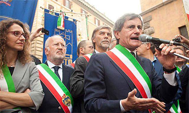 Italiens Gemeinden sehen Beamtengehaelter