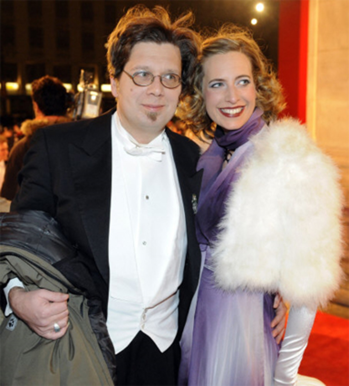 Der österreichische Schriftsteller Franzobel in charmanter Begleitung.