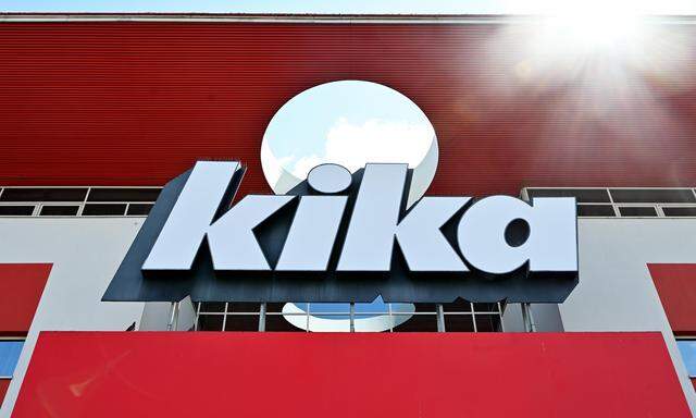 Die insolvente Signa Holding schuldet den Kika/Leiner-Gläubigern, darunter dem Finanzamt, noch insgesamt rund 15 Millionen Euro.