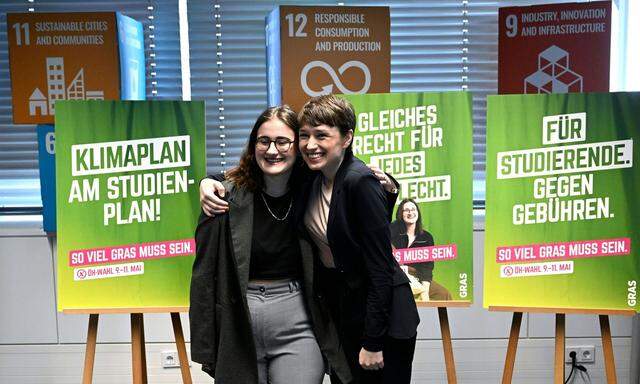 Spitzenkandidatin Sarah Rossmann und Grünen-Klubobfrau Sigrid Maurer 