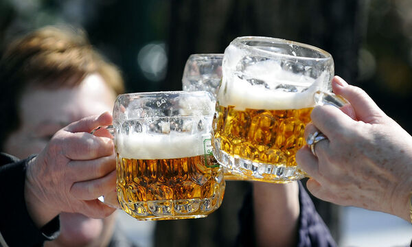 SCHWEIZERHAUS: SAISONEROeFFNUNG 2011