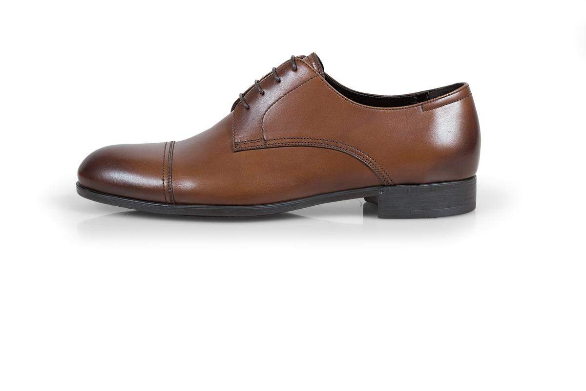 Ein Schuh von Ermenegildo Zegna passt perfekt zum Anzug und peppt das Freizeitoutfit jedes hart arbeitenden Vaters auf.