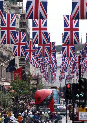 Businesses in London capitalise on the Coronation of King Charles and Camilla, Queen Consort