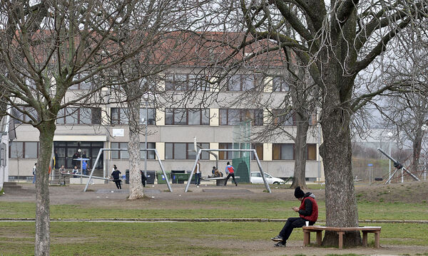 ASYL/FL�CHTLINGE: ERSTAUFNAHMEZENTRUM TRAISKIRCHEN