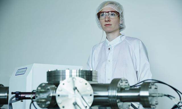 ++ HANDOUT/ARCHIVBILD ++ STEIERMARK: LEOBENER FORSCHERIN WIRD VORSITZENDE DER KOMMISSION FUeR ATOMGEWICHTE - JOHANNA IRRGEHER