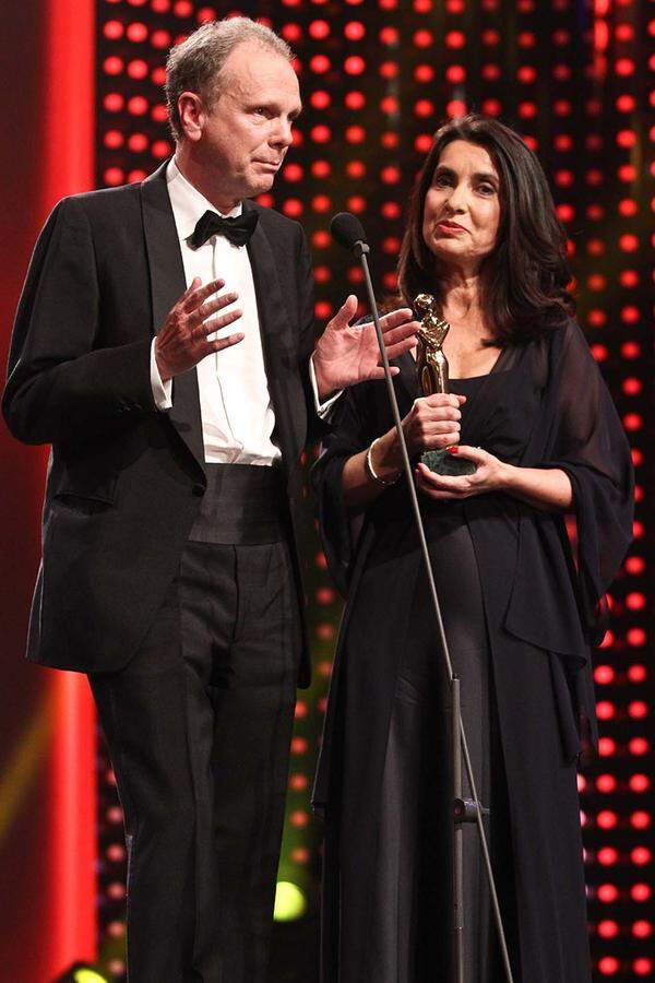 Im Bild: Raimund Löw und Mathilde Schwabeneder, Preisträger in der Kategorie "Akademiepreis Preis der Jury".