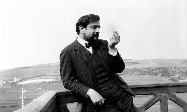 Claude Debussy ( 1862-1918 ),