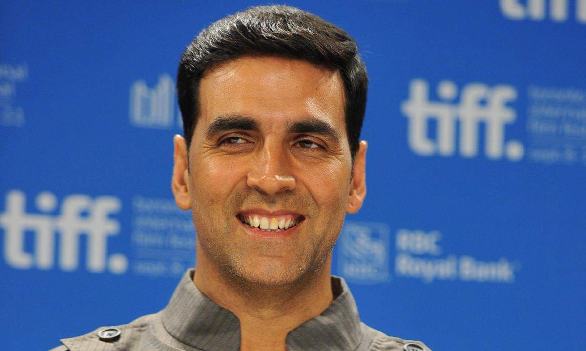 Mit Akshay Kumar belegt eine weitere Bollywood-Größe einen Platz im Ranking. Der indisch-kanadische Schauspieler hat sich zuletzt vor allem auf sozialkritische Rollen („Toilet“, „Padman“) spezialisiert und ist Markenbotschafter für zahlreiche Unternehmen.