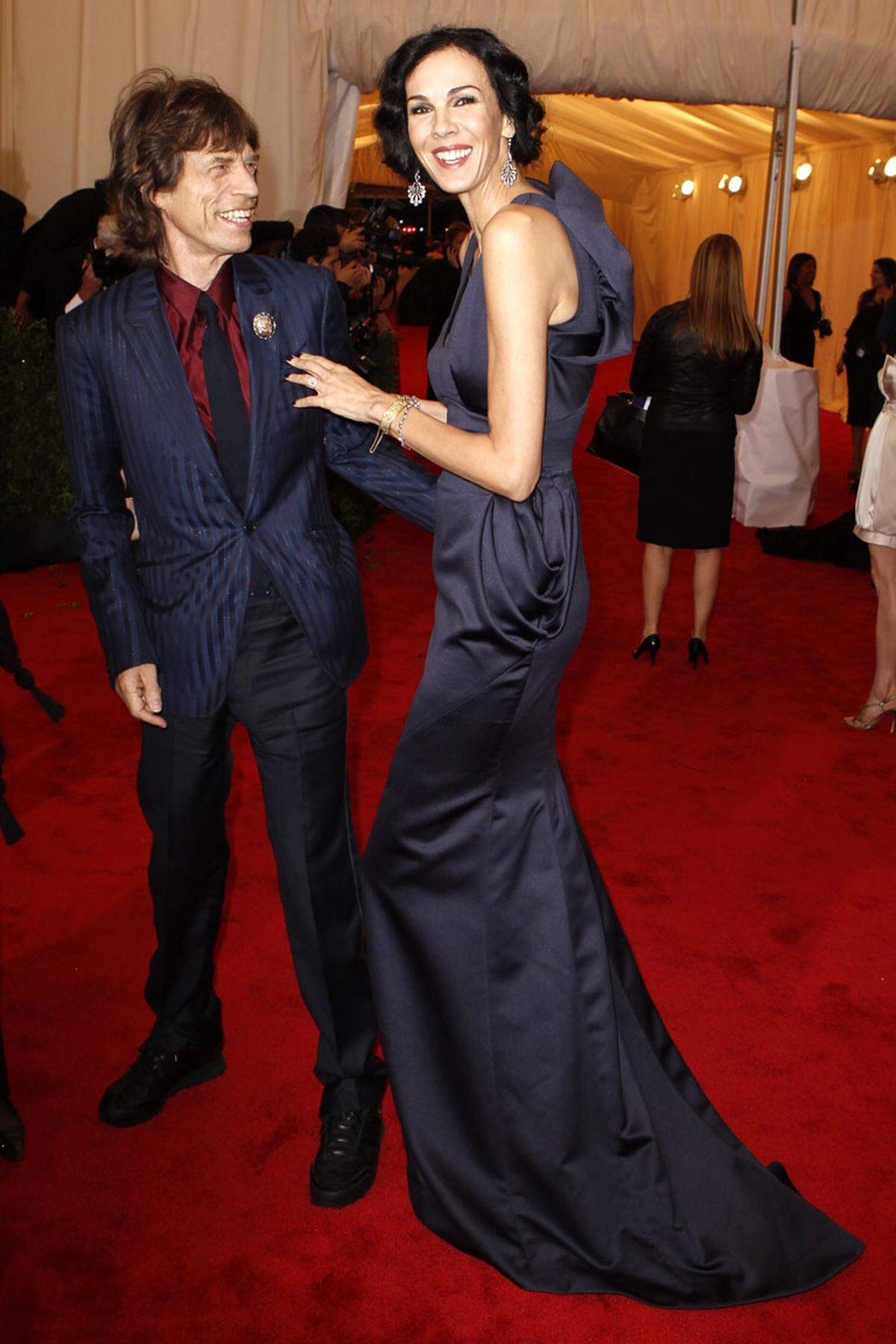 Er ist um 24 Jahre älter, sie um einen Kopf größer. Das hält sich die Waage. "Rolling Stone" Mick Jagger und Model-Freundin L´Wren Scott sind seit 2001 ein Paar.