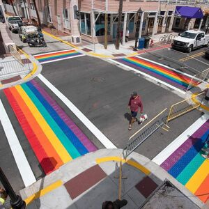 Fast leere - aber bunte Straßen in Florida.