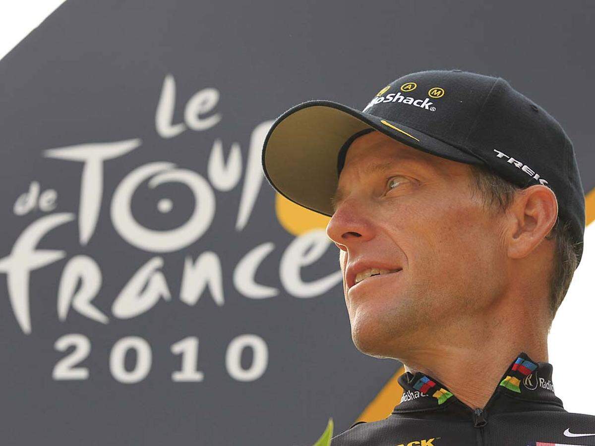 Lance Armstrong gewann die Tour de France siebenmal. Positiv getestet wurde er - allen Gerüchten zum Trotz - aber nie. Doch der Texaner muss sich dieser Tage in den USA verantworten...