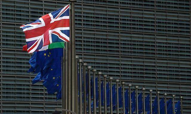 London und Brüssel feilschen um die Brexit-Bedingungen.