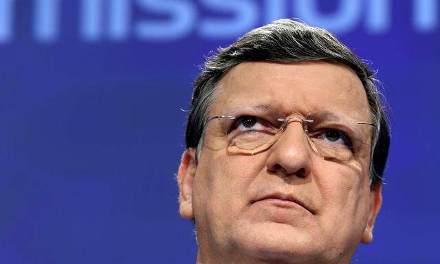 European Commission President Barroso holds a news conference at the EC headquarters in Brussels